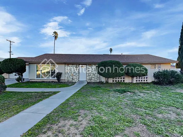 1967 N Oakdale Ave, Rialto, CA 92376