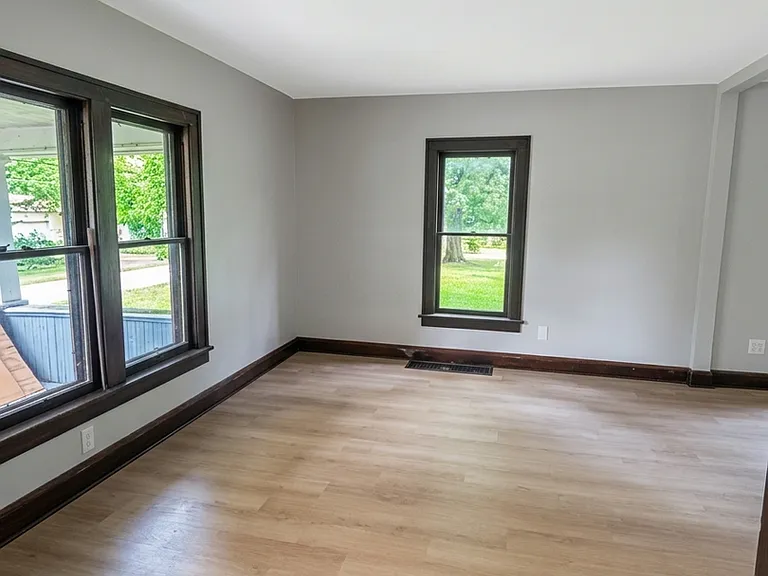 4028 Harper Ave — Photo 6