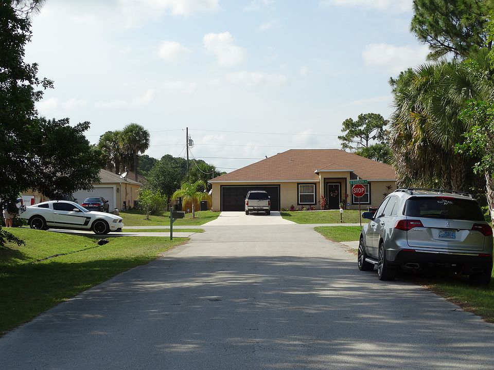 2nd image of 3909 SW Helmlinger St