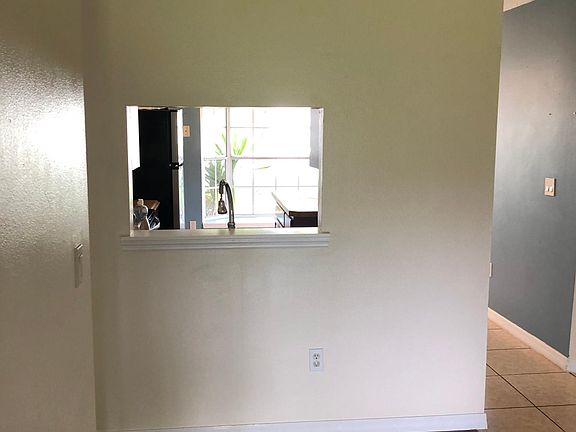4th image of 10704 Harkwood Blvd