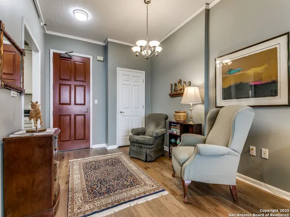 1 Towers Park Ln #1901, San Antonio, TX 78209