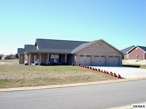 2nd image of 1005 Southwind Cir