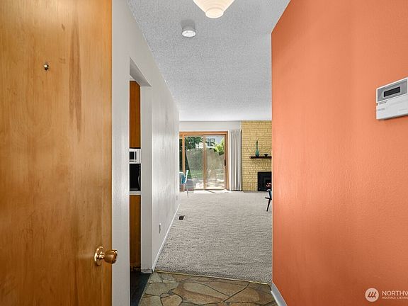 2nd image of 1116 E 1st Avenue