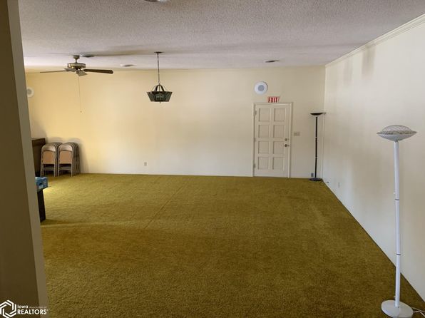 504 W 4th St, Lamoni, IA 50140