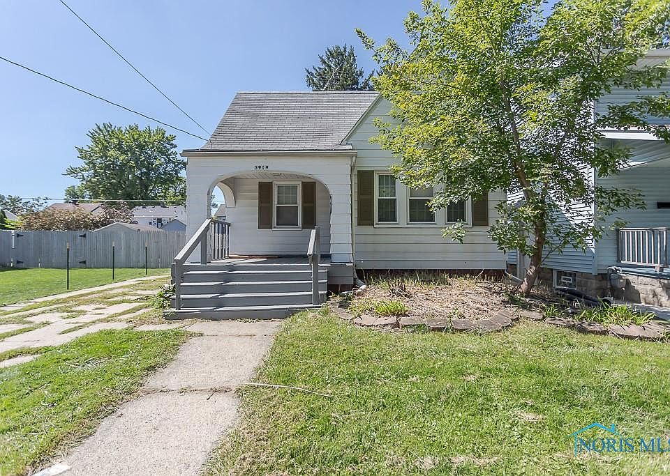 1st image of 3919 Burton Ave