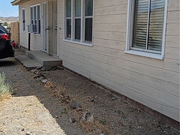 4th image of 1017 N 5th