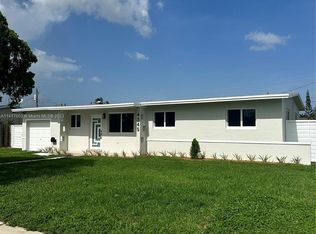 4345 SW 98th Ct, Miami, FL 33165