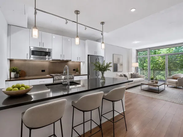 88 V St SW APT 213, Washington, DC 20024