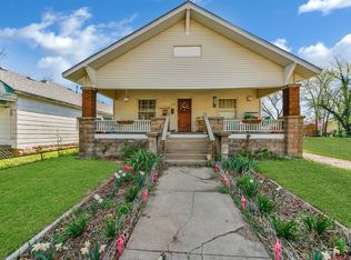 712 N 11th St, Independence, KS 67301