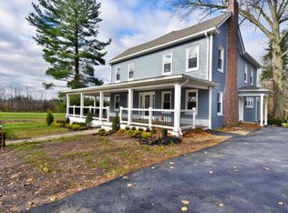 166 Burlington Path Rd, Cream Ridge, NJ 08514