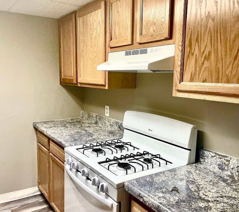 Churchill Square Apartments 157173 Churchill Rd Turtle Creek PA Zillow