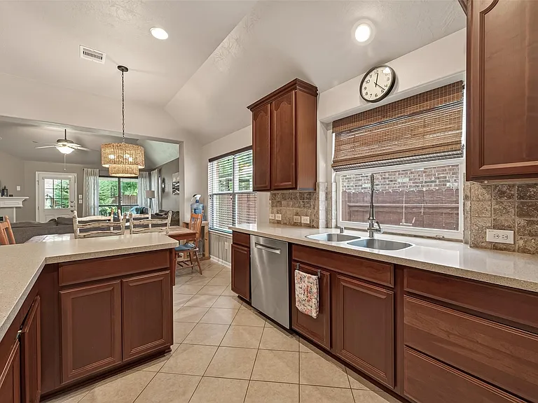 11518 Columbia Pines Ln — Photo 19