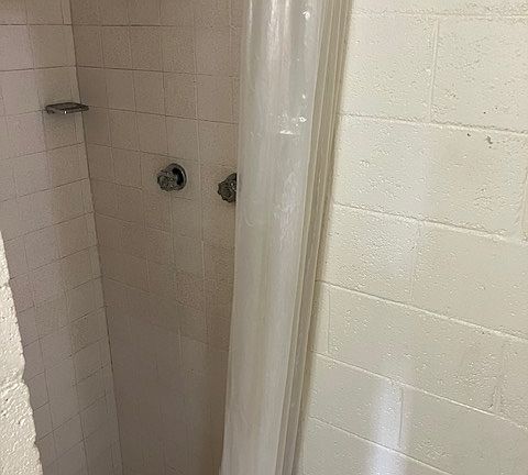 4th image of 895 Rubicon Trl APT 1