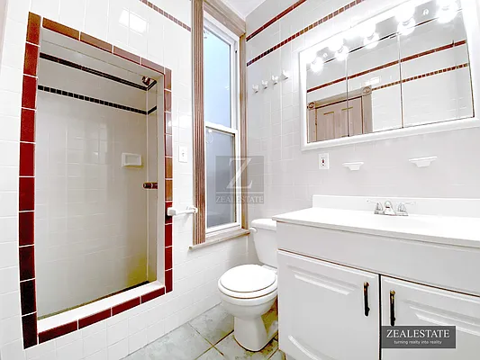 Rented by ZealEstate Group Inc | media 92