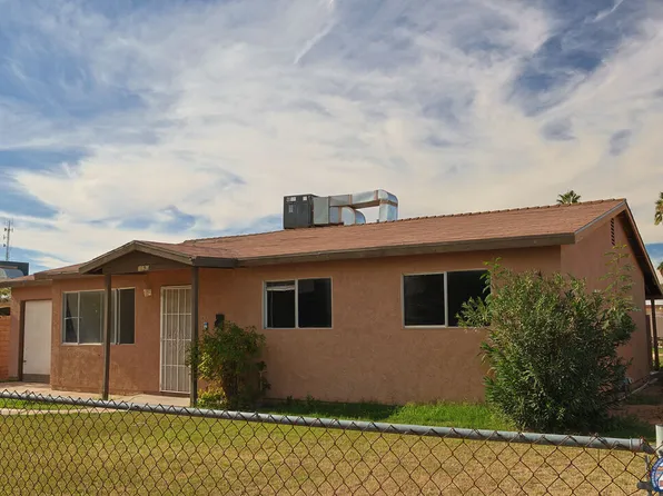 1090 N 17th St, El Centro, CA 92243