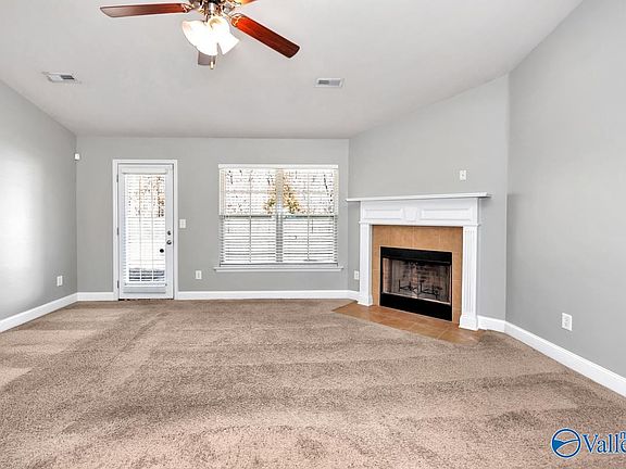 3rd image of 125 Bermuda Lakes Dr