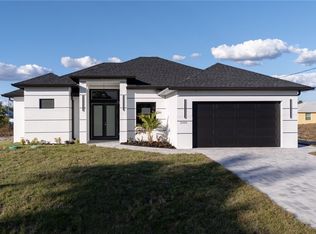 2506 36th St SW, Lehigh Acres, FL 33976