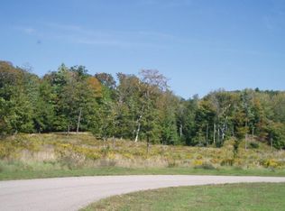 Celestial Rdg, Onekama, MI 49675