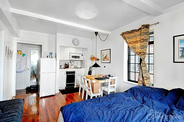 Sold by City Connections Realty | media 3