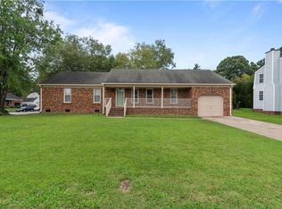 600 Winscott Ct, Chesapeake, VA 23322