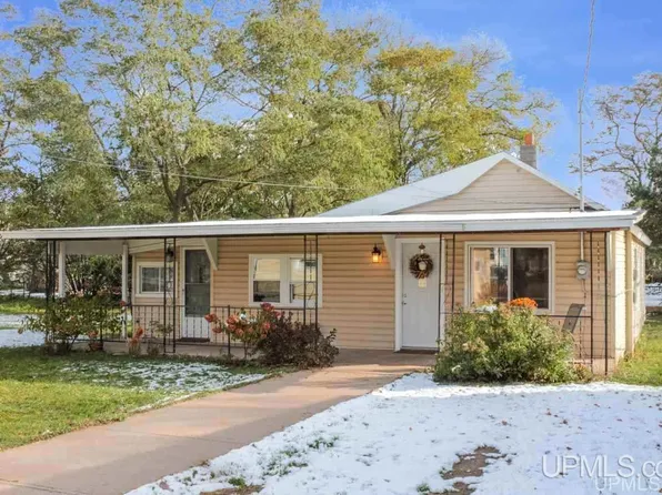 1810 Longyear Ave, Marquette, MI 49855