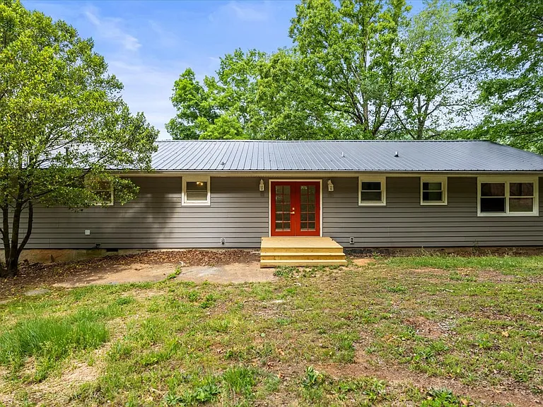 5530 Browntown Rd — Photo 6