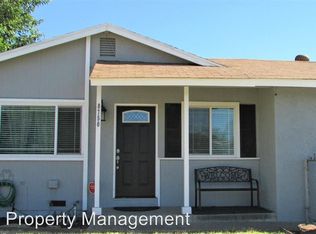 8750 Crucero Dr, Elk Grove, CA 95624