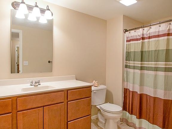 2nd image of 468 Churchill Dr