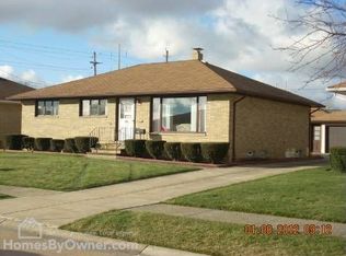 4898 Autumn Ln, Brooklyn, OH