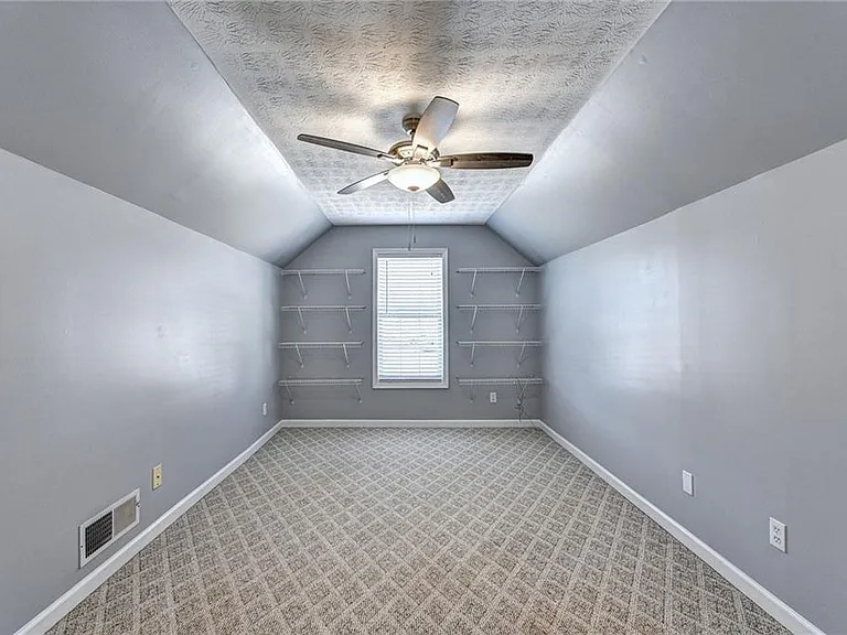 5867 Tattersall Ter — Photo 30