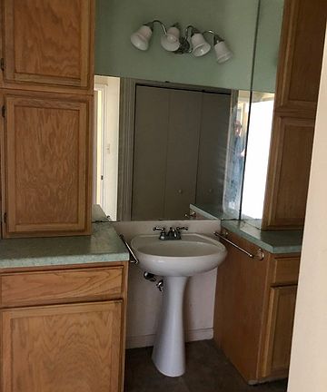 5th image of 8441 Forest Ridge Dr