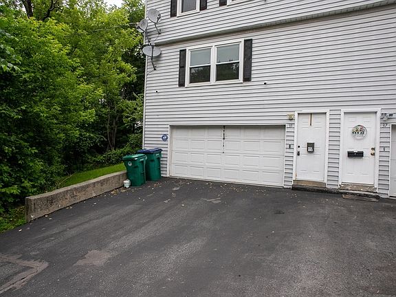 3rd image of 35 Federal St Unit 35