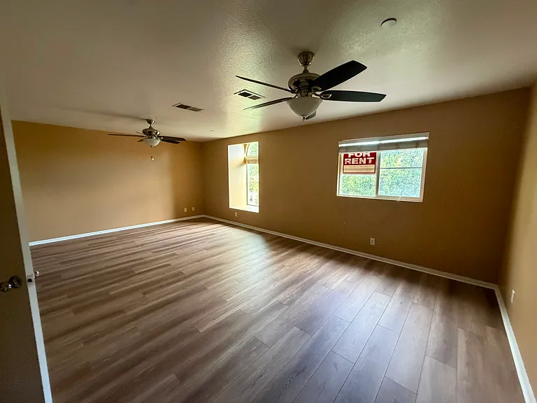 15723 Parkhouse Dr #67 — Photo 32