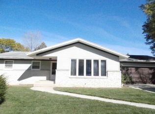 752 Sterling Dr, Fond Du Lac, WI 54935