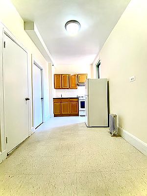 5th image of 508 E 78th St APT 6B