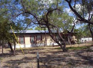 705 W Fm 2369, Uvalde, TX 78801