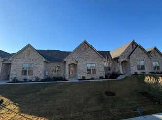 207 Edgewood Cir, Little Rock, AR 72223