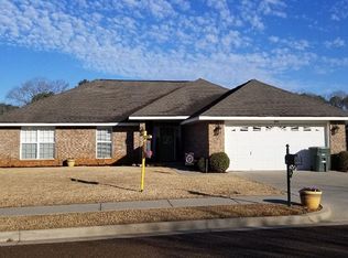 204 Shadow Cove Dr SW, Huntsville, AL 35824