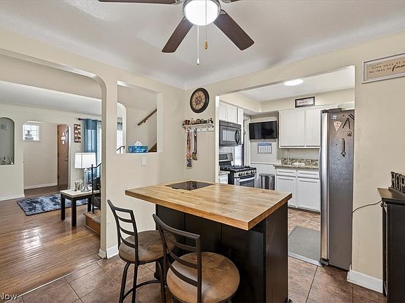 4th image of 17282 McCracken Rd