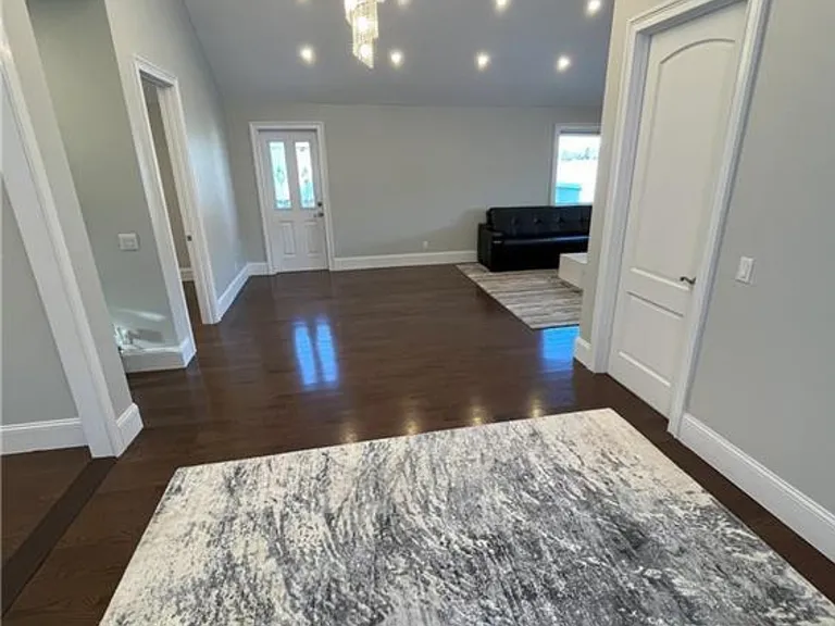 815 S Lake Blvd — Photo 4