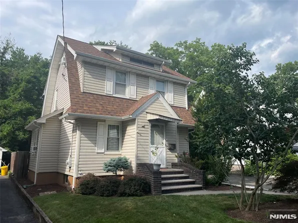 485 Maple Ave, Teaneck, NJ 07666