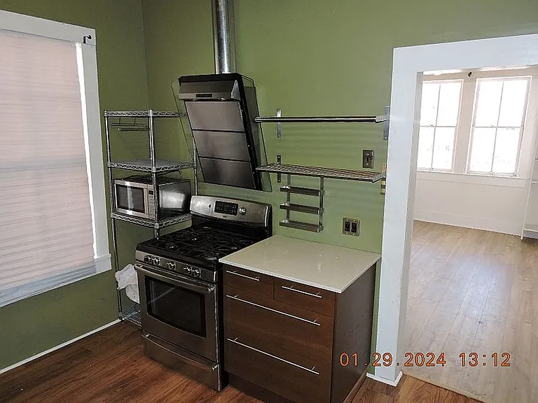 1250 Perkins Rd — Photo 6