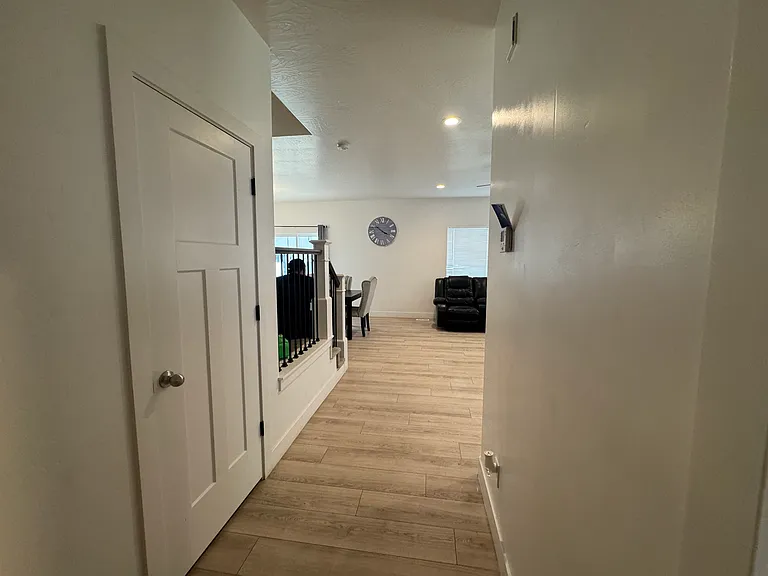 1118 E Doris Loop Rd — Photo 11