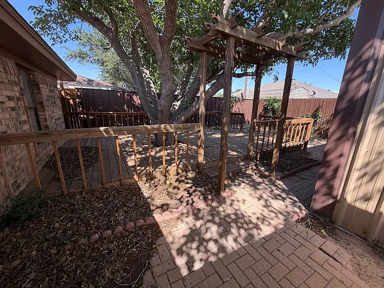 5103 San Antonio Ave — Photo 35
