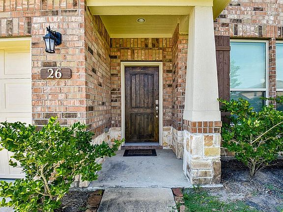 2nd image of 26 Indian Palms Dr