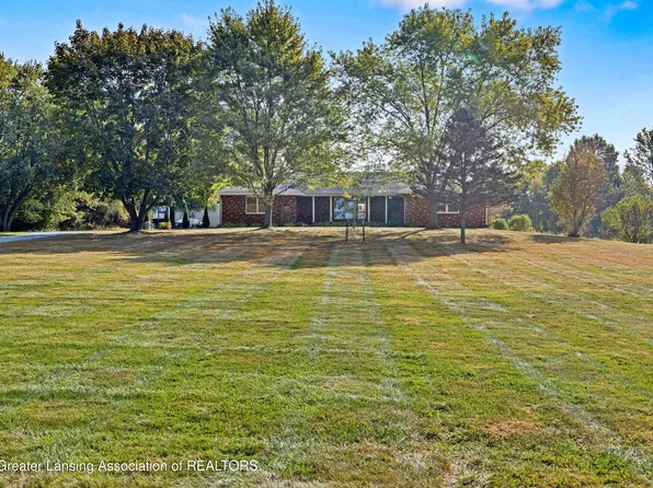 5101 Bennett Rd, Jackson, MI 49201