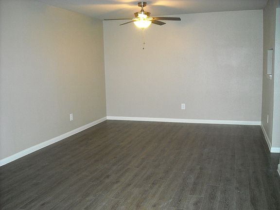 3rd image of 225 S 13th St #1014