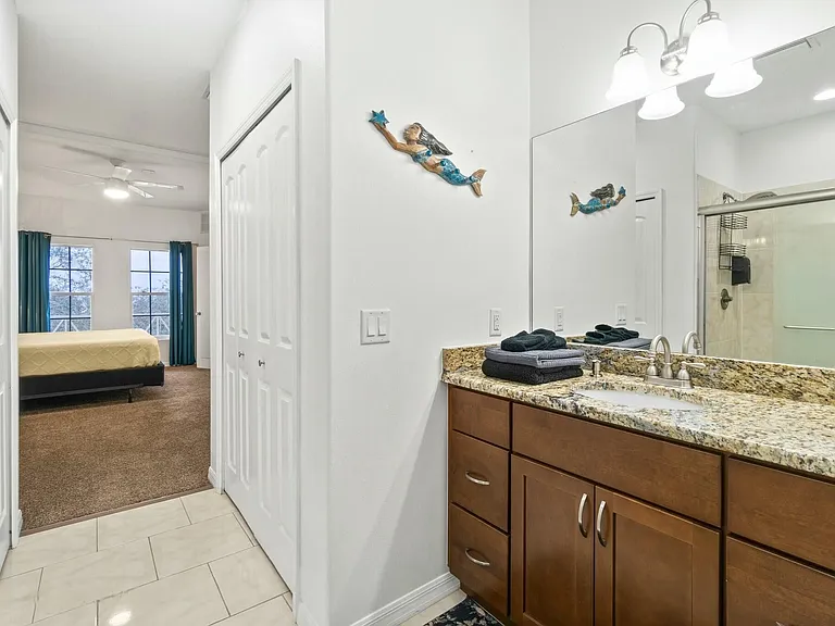 93 Brevard Ave — Photo 32