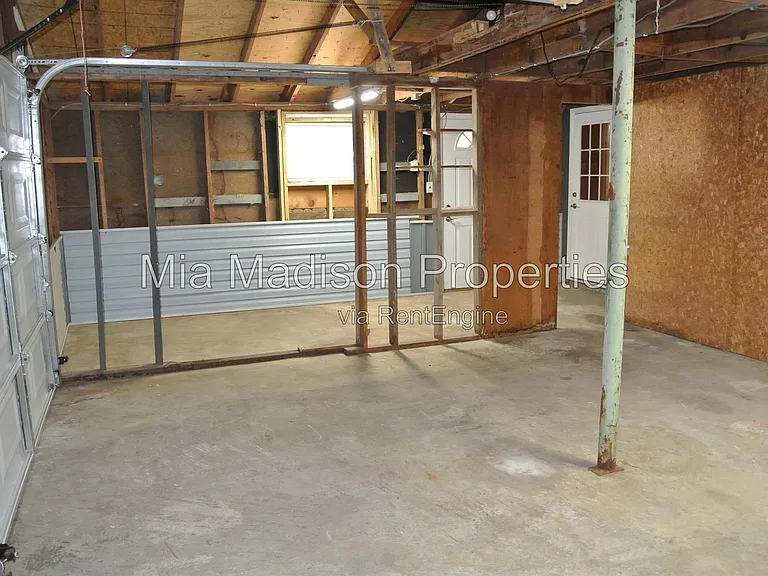 201 Sea Island Dr — Photo 18