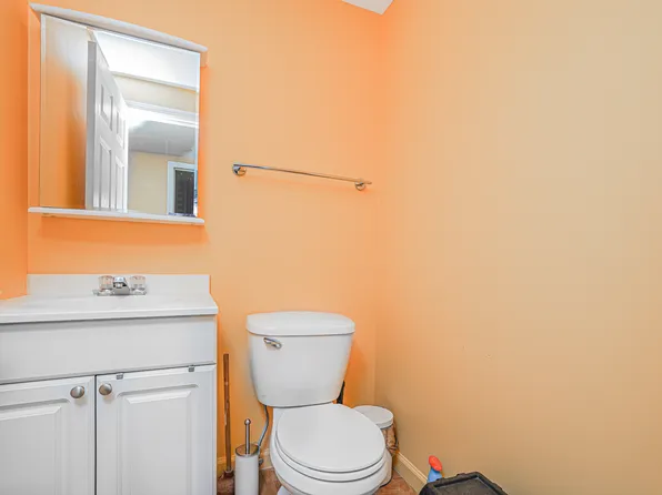 1830 Bath Avenue image 20 of 25